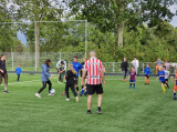 Laatste training S.K.N.W.K. JO7-1 (partijtje tegen de ouders) van maandag 27 mei 2024 (100/180)